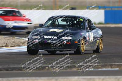 media/Mar-16-2025-CalClub SCCA (Sun) [[e72803ec8c]]/Group 5/Qualifying (Turn 1)/